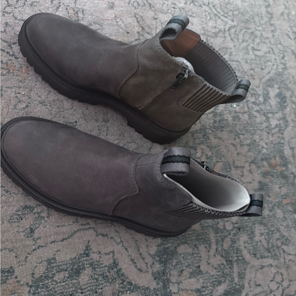 Madewell Gray Ankle Boots with Elastic Panels